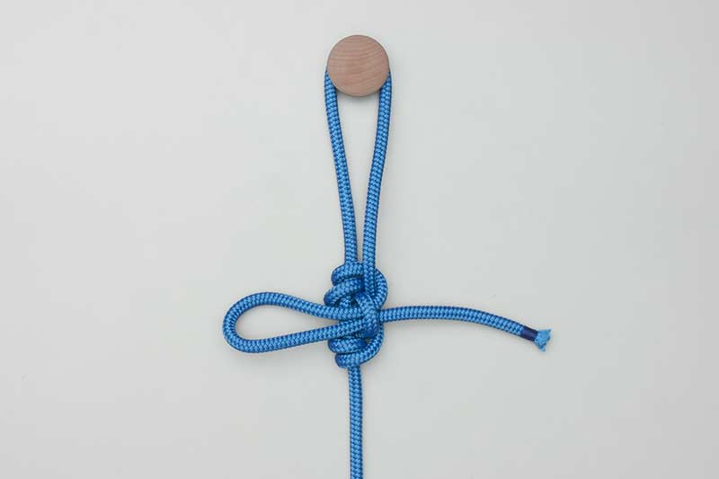 Farrimond Friction Hitch How to tie a Farrimond Friction Hitch