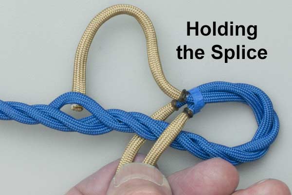 Pictures of Holding the Rope for Splicing