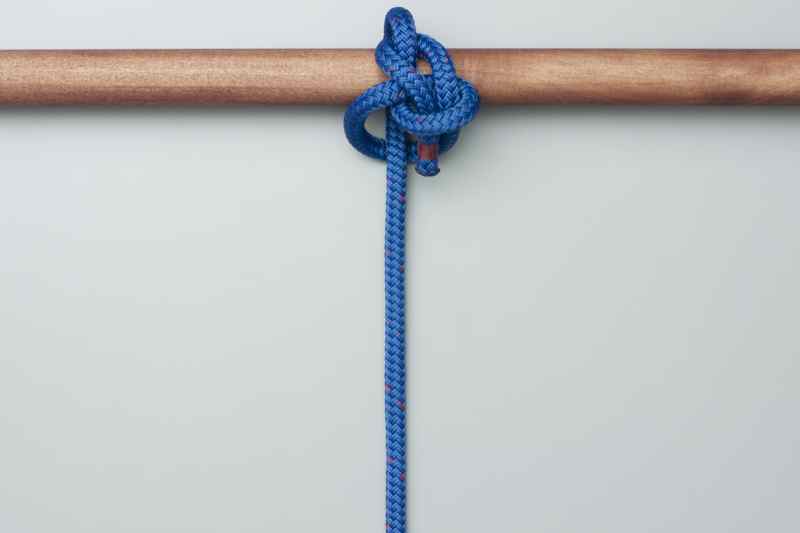 Animation Running Bowline Tying