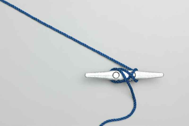 Cleat hitch step 8
