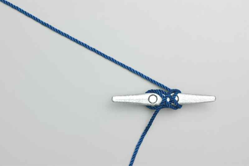 Cleat hitch step 9