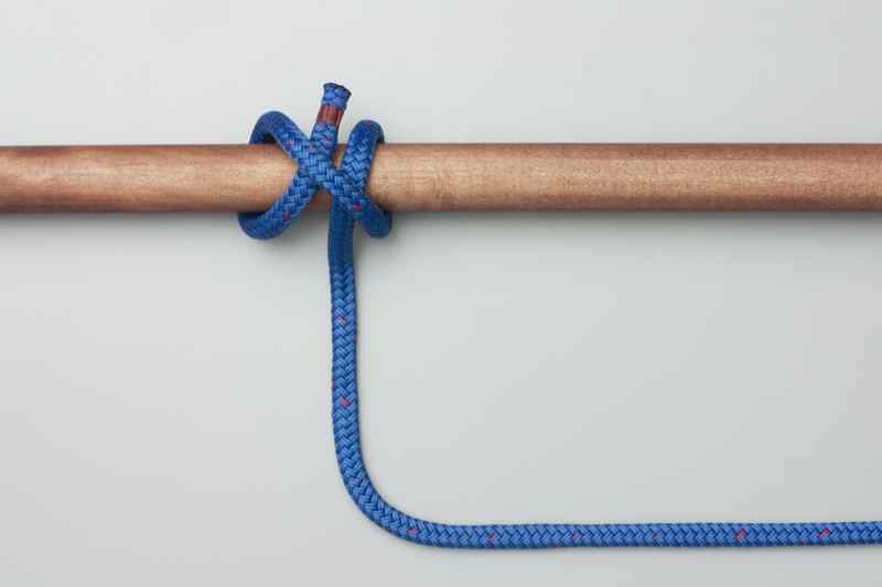 Clove hitch step 5