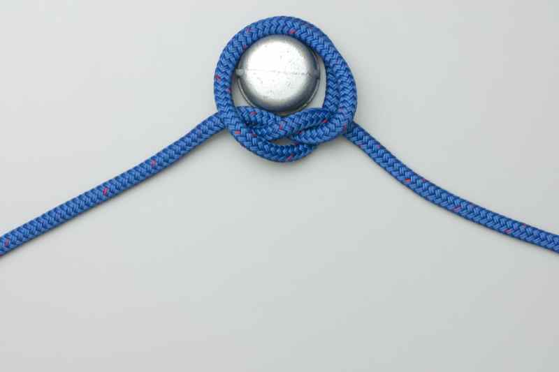 Constrictor Knot (Twisting Method), Step-by-Step Animation