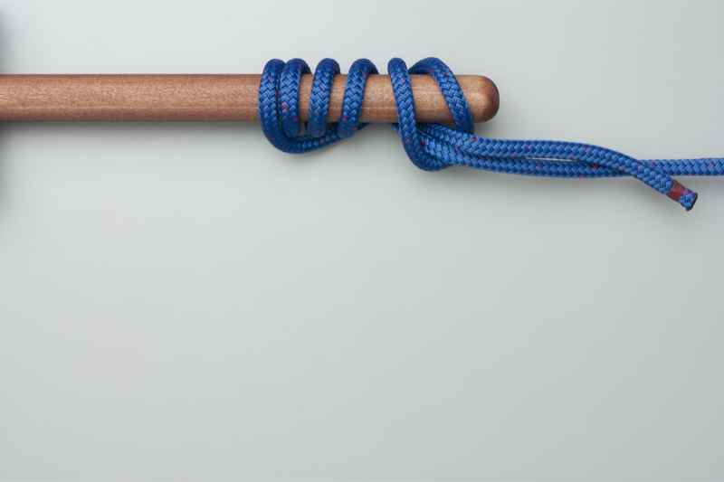 Icicle Hitch (Loop Method) How to tie a Icicle Hitch (Loop Method