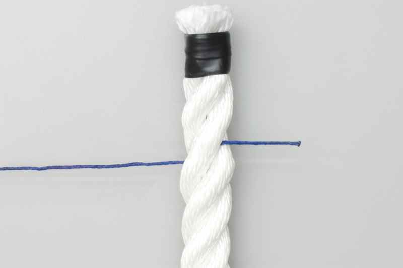 Sailmaker's Whipping  How to tie a Sailmaker's Whipping using