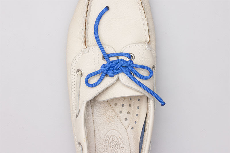 Double Surgeon's Shoelace Bow, Step-by-Step Animation